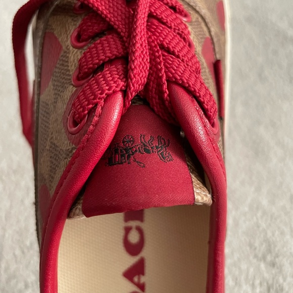 Coach Citysole Skate Sneaker With Heart Print in size 6.5 US - Picture 8 of 16